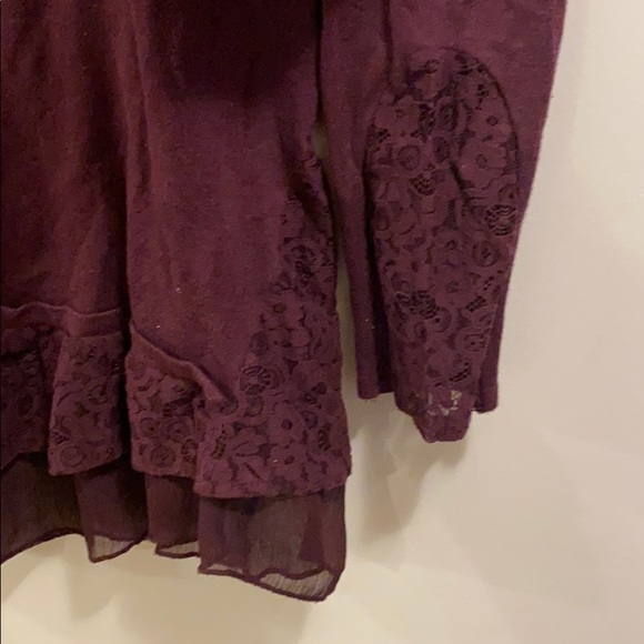 Top - Picture 2 of 2